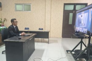 Ketua Mahkamah Agung RI, Prof. Dr. H. Sunarto, S.H., M.H. melantik Pengurus Pusat Ikatan Hakim Indonesia (IKAHI) masa bakti 2025-2028 secara virtual.