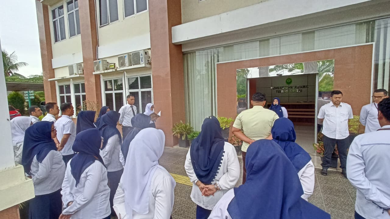 apel senin 24 november