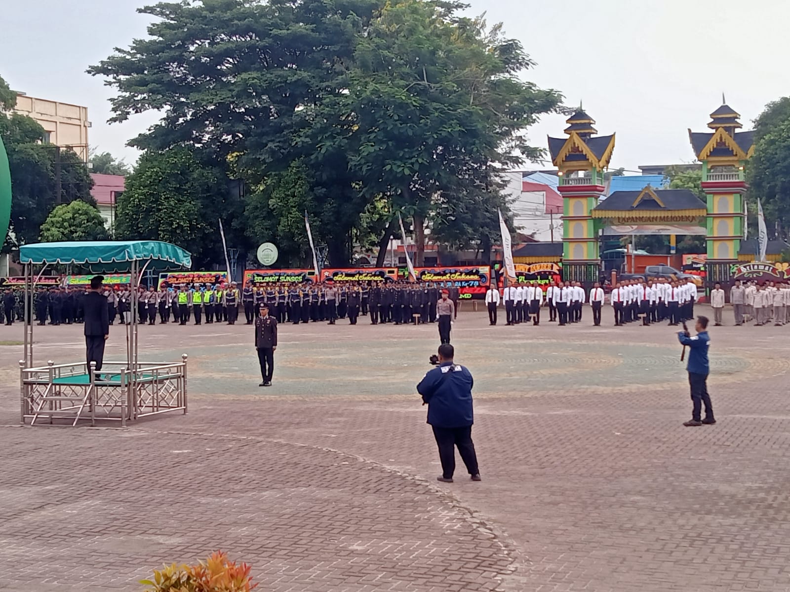 upacara bhayangkara2